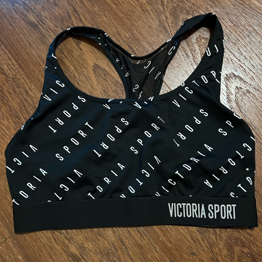Victoria’s Secret The Player Racerback Mesh Medium Support Sports Bra Size Med